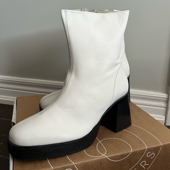 Urban outfitters white booties - Picture 3 of 5